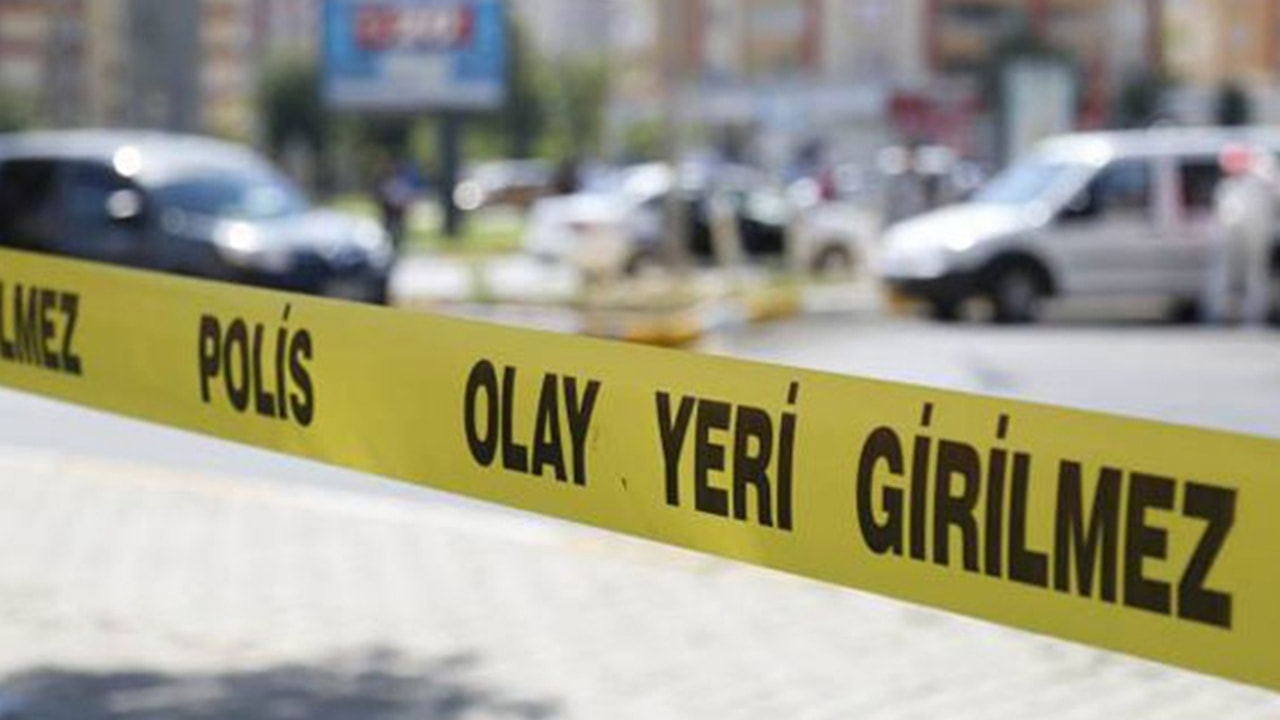 Tartıştığı oğlunu tüfekle başından vurdu...