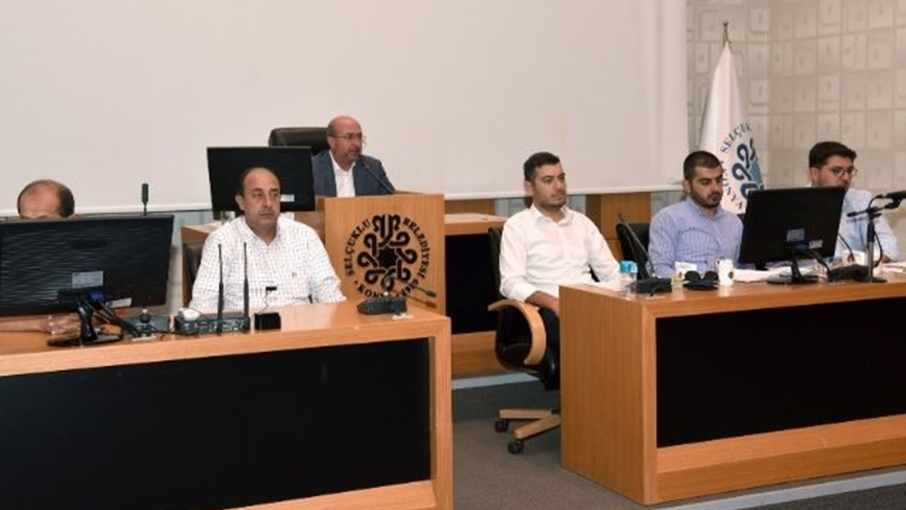 Konya'da Ahmet Pekyatırmacı: "Cumhurbaşkanının ziyareti Konya için yeni kazanımlar sağladı"