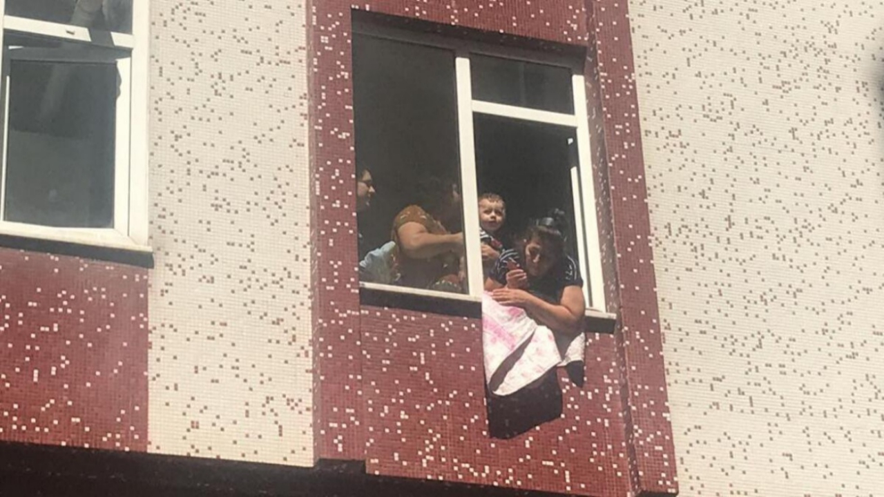 58 ailenin yaşadığı apartmanda can pazarı!