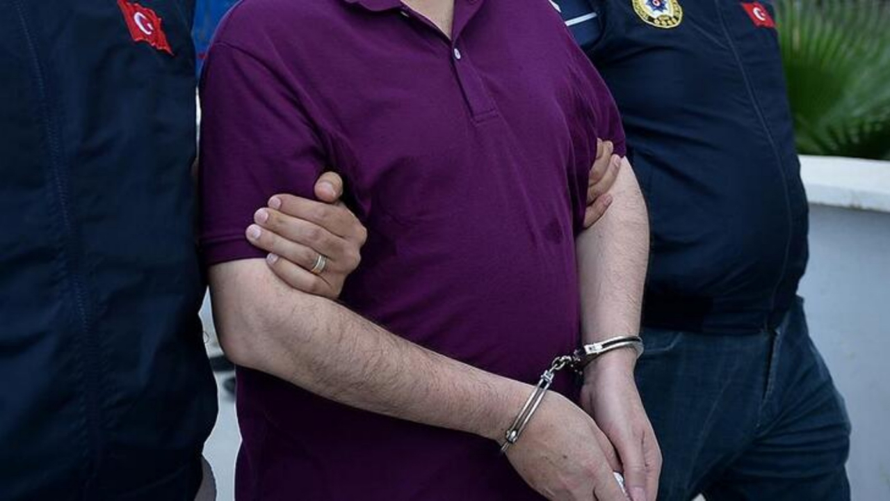 Konya'da FETÖ'nün TSK yapılanmasına operasyon!