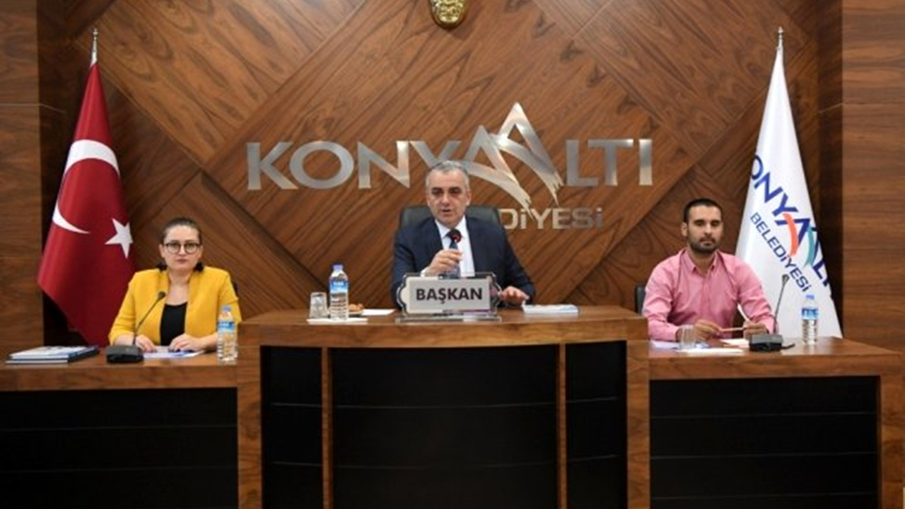 Antalya'da Başkan Semih Esen: "Konyaaltı’nın 2020-2024 stratejik planı hazır"