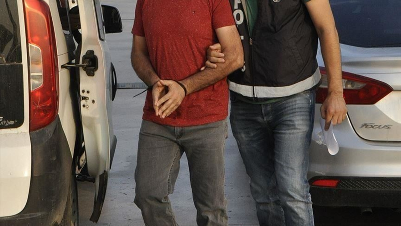 9 FETÖ'cü askeri yasak bölgede yakalandı!