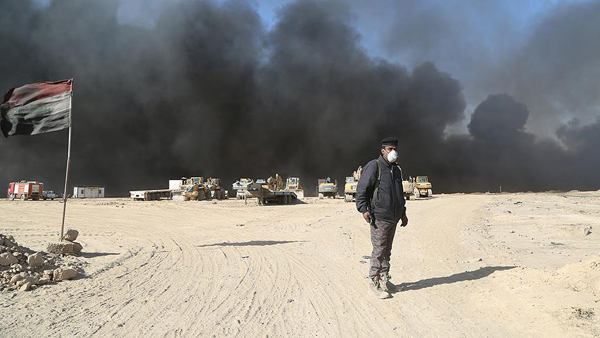 Irak'ın petrolü aylardır yanıyor