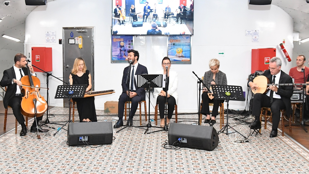 Valide Sultan Gemisi’nde musiki ziyafeti!