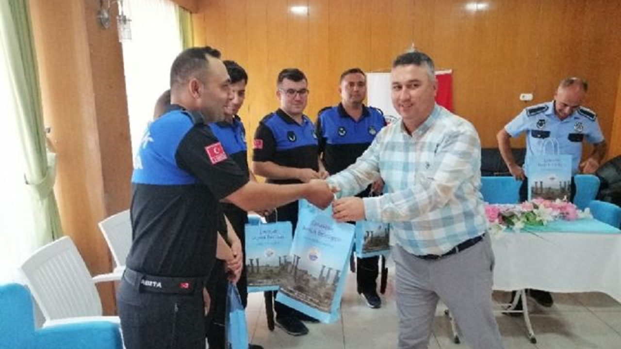 Çanakkale'de Başkan Mesut Bayram zabıta personelini unutmadı