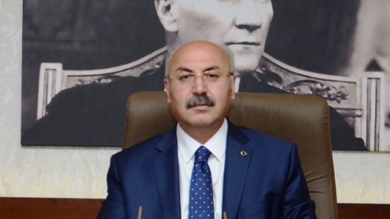 Aydın'da Vali Yavuz Selim Köşger; “Bağımsızlık ruhunu yeniden her alanda canlandırmalıyız”