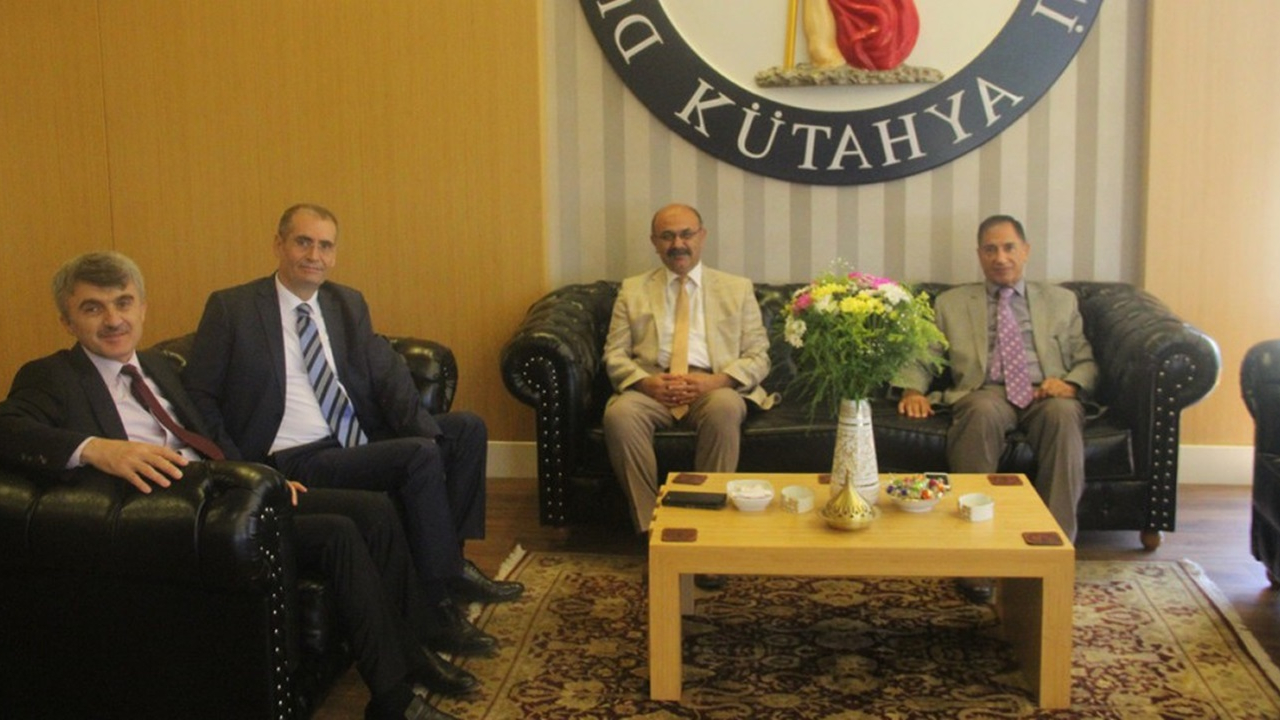 Kütahya'da Vali Yardımcılarından Rektör Prof. Dr. Kazım Uysal’a ziyaret