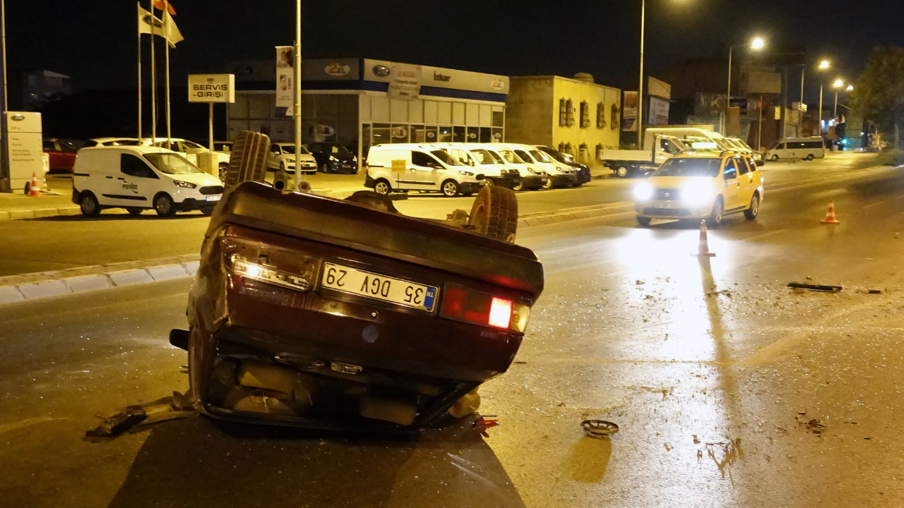 Cep telefonunu ararken takla attı!