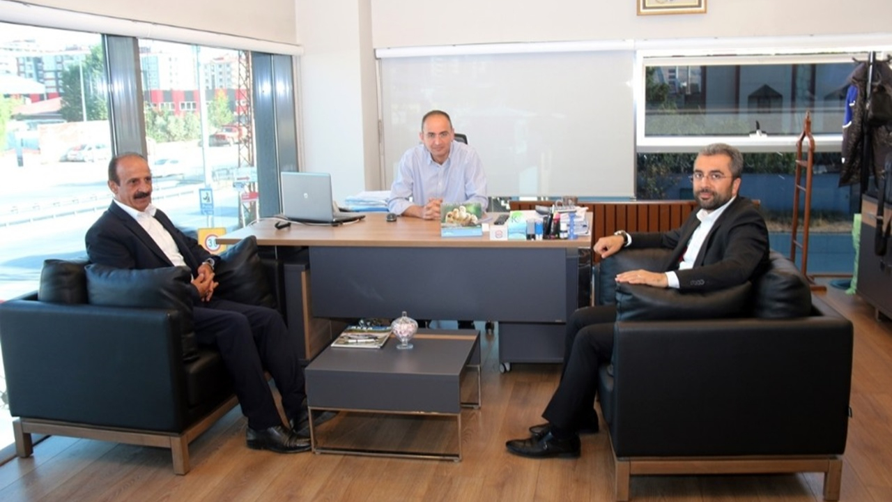 Van'da Başkan İsmail Say’dan Vandaş’a teşekkür ziyareti