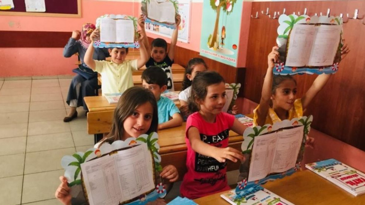 Milyonlarca öğrenci için ders zili yarın çalıyor!