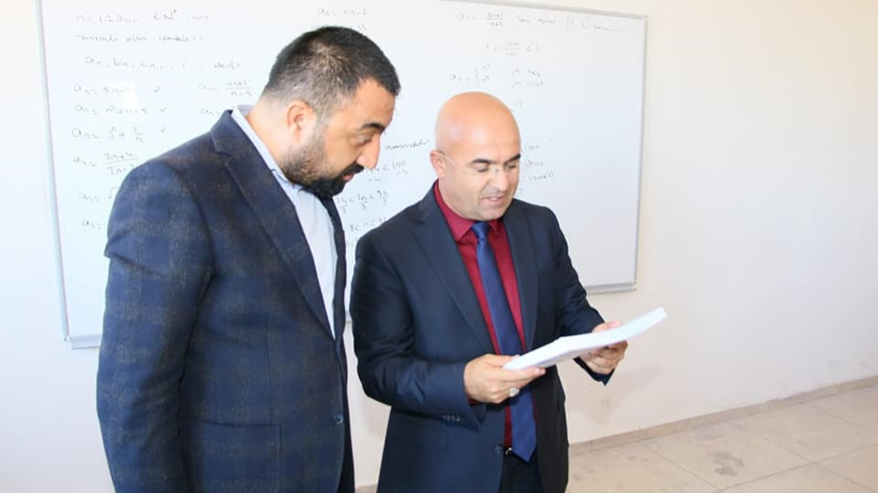 Kars'ta Başkan Coşkun Altun’dan eğitime destek