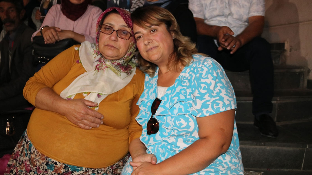 Yıldız hemşireden Diyarbakır'daki annelere destek!