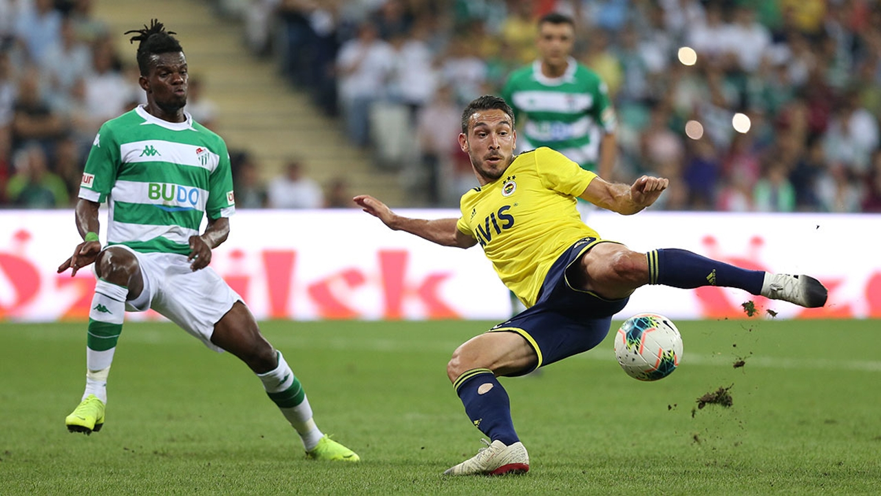 Fenerbahçe hazırlık maçında Bursaspor'a yenildi!