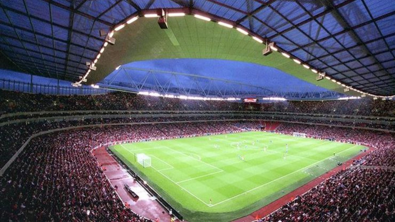 Galatasaray TT Stadyumu'na Emirates modeli!