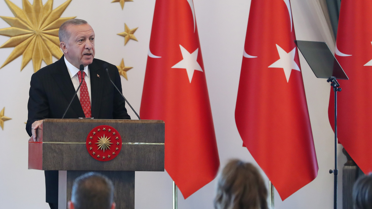 Erdoğan: Üzüntü ile takip ediyoruz!