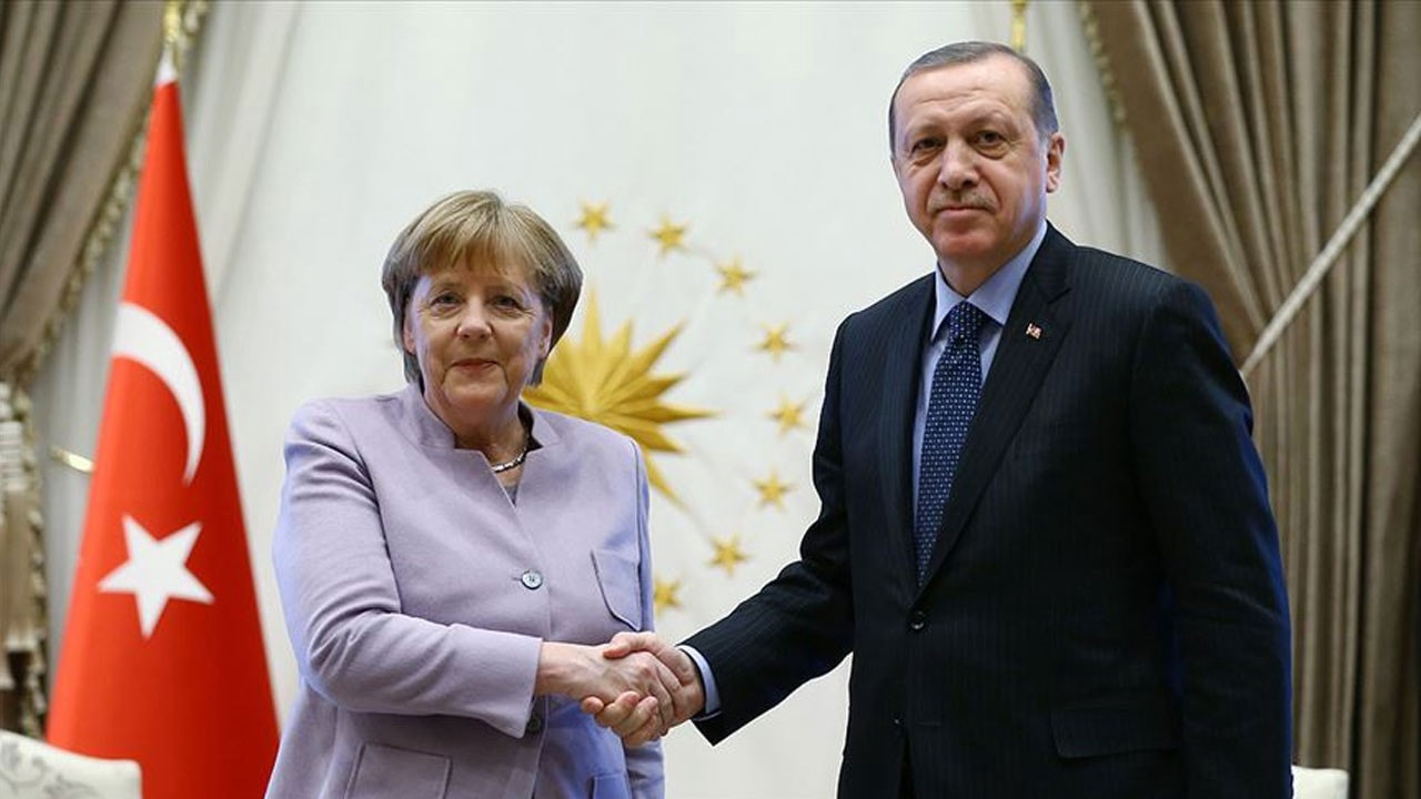 Cumhurbaşkanı Erdoğan, Merkel ile görüştü.