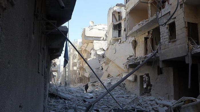 Katil Esed rejimi yine Halep'te ölüm yağdırdı: 59 ölü, 137 yaralı