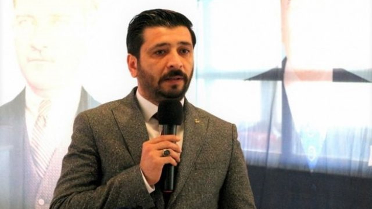 Kütahya'da Başkan Ferhan Yıldırım: "Kirli ellerin yaptığı ihtilalin 39. yılındayız"