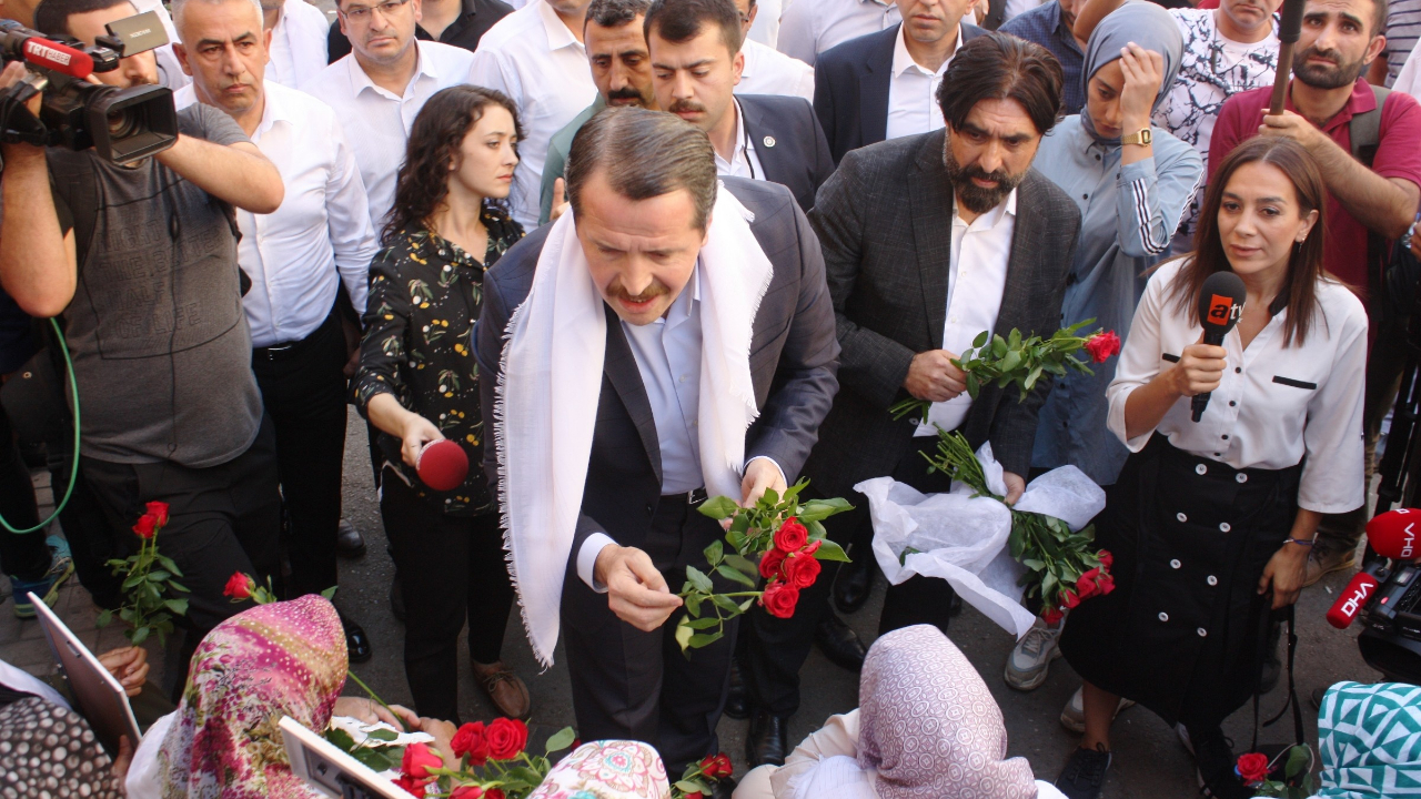 Memur-Sen'den eylem yapan annelere destek!