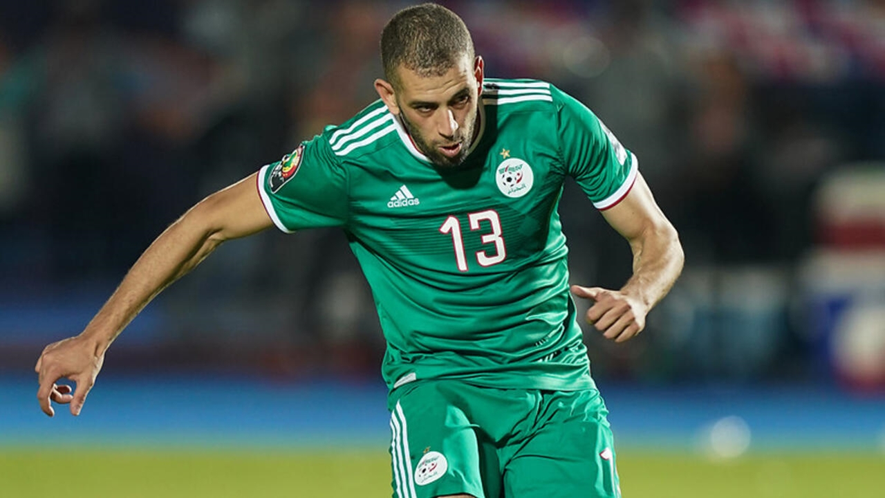 Slimani'ye bir haller oldu!