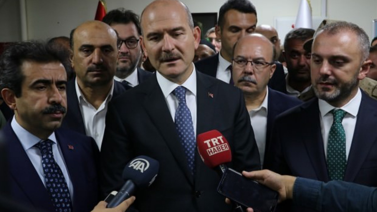 Bakan Soylu EYP patlamasında yaralanları ziyaret etti!
