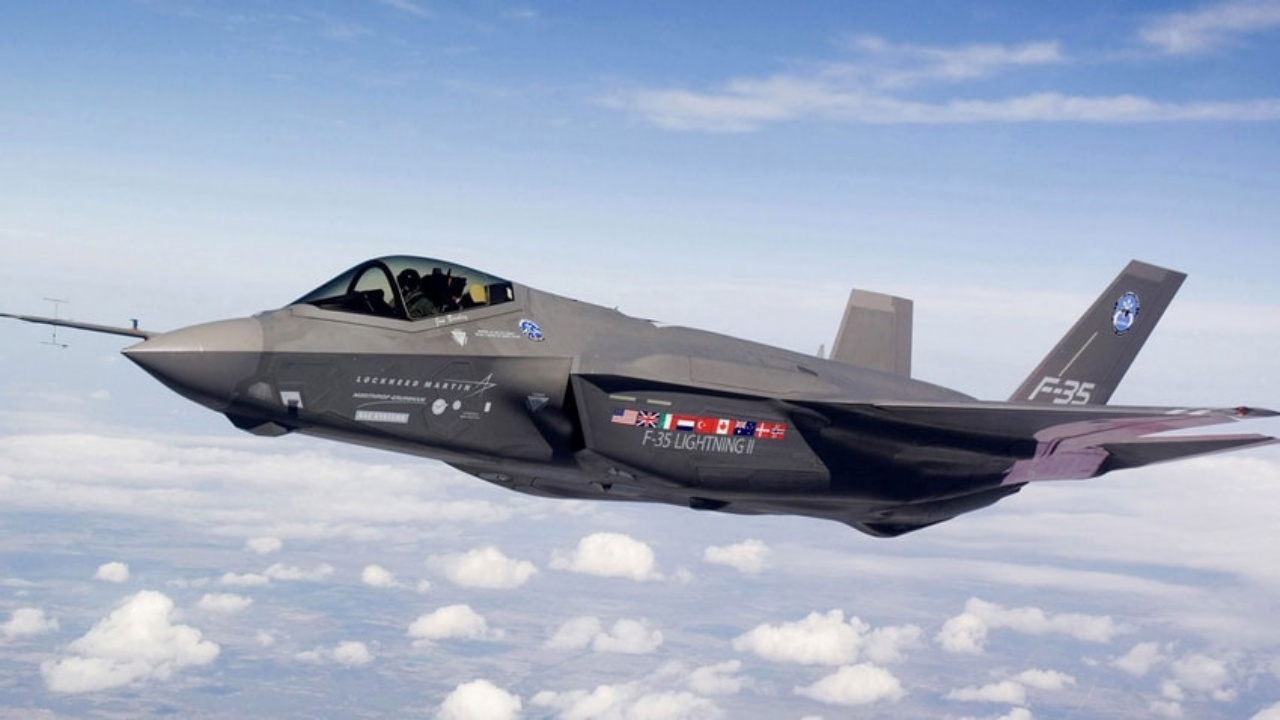 F-35'in alternatifi SU-35 değil MMU!