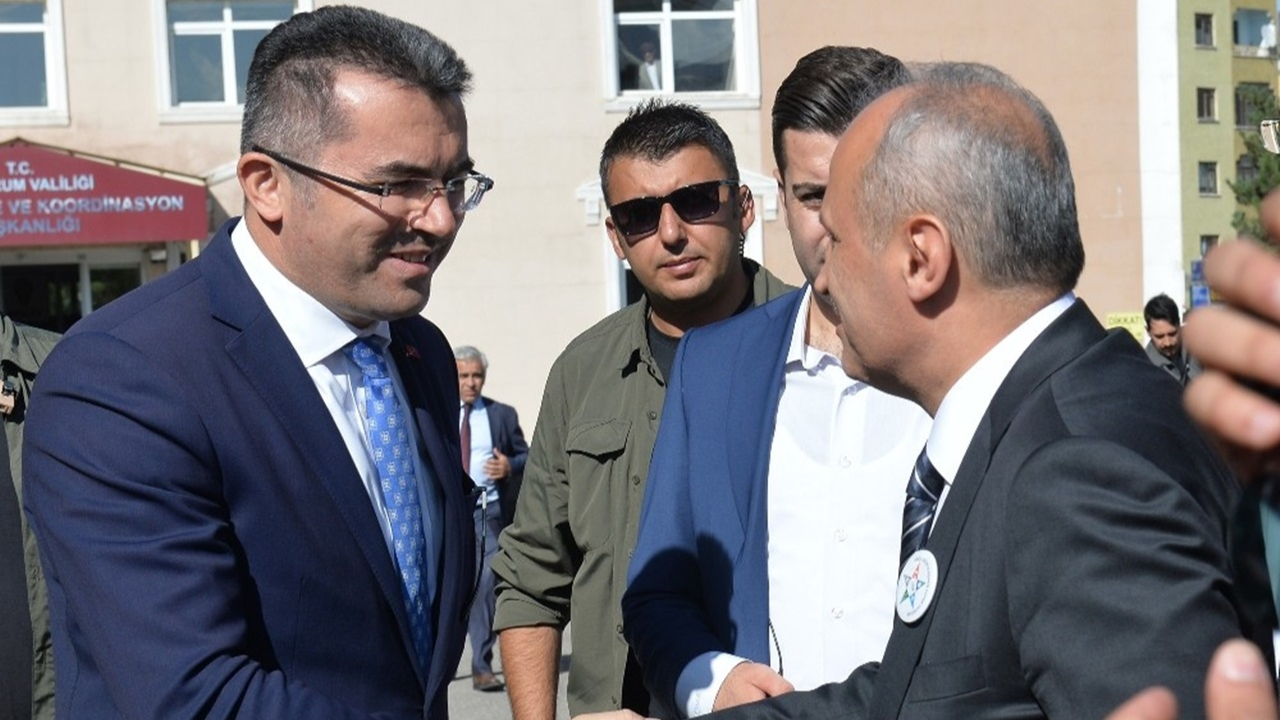 Erzurum'da Bakan Mehmet Cahit Turhan’dan Vali Okay Memiş’e ziyaret