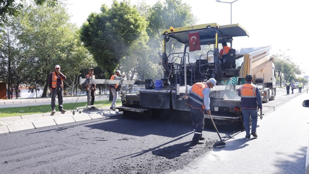 Kayseri'de Başkan Memduh Büyükkılıç: "Şehrin girişi çiçek gibi olmalı"