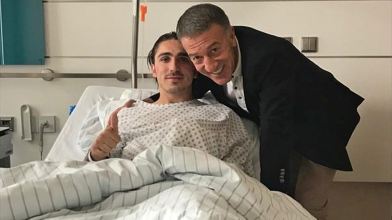 Spor Bakanı Kasapoğlu'ndan moral telefonu!