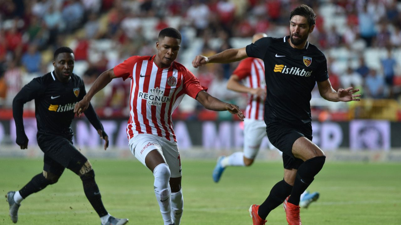 Antalyaspor ile Kayserispor 2-2 berabere kaldı!