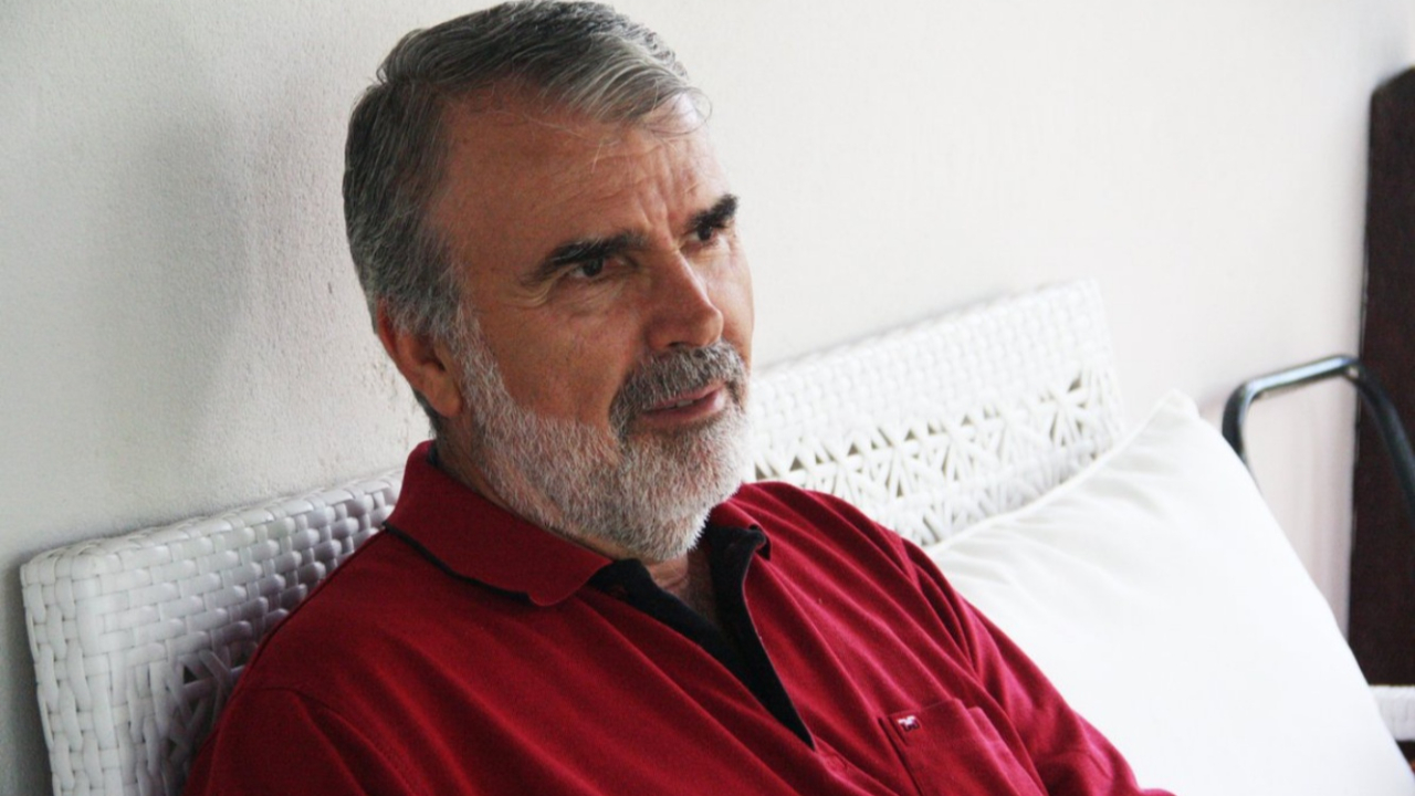 Star yazarından 'yüksek sesli' ezan eleştirisi!