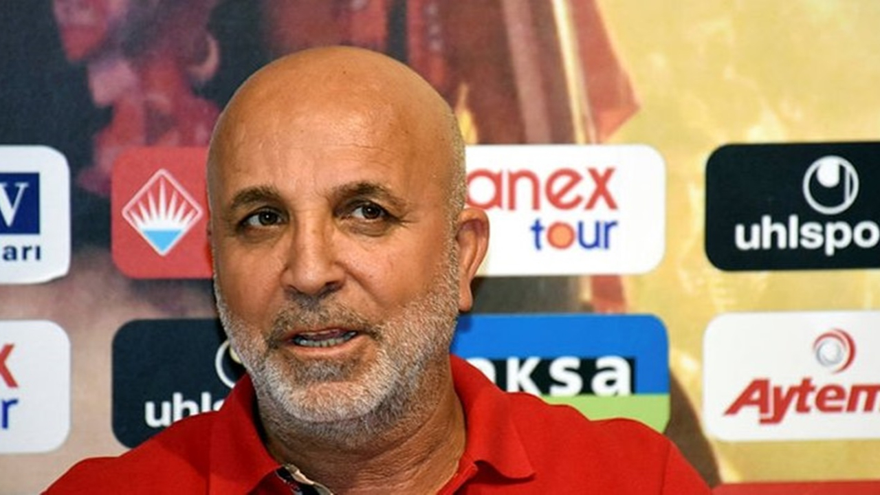 Antalya'da Aytemiz Alanyaspor Başkanı Hasan Çavuşoğlu: ''Lideriz, çok da abartılacak bir şey değil''