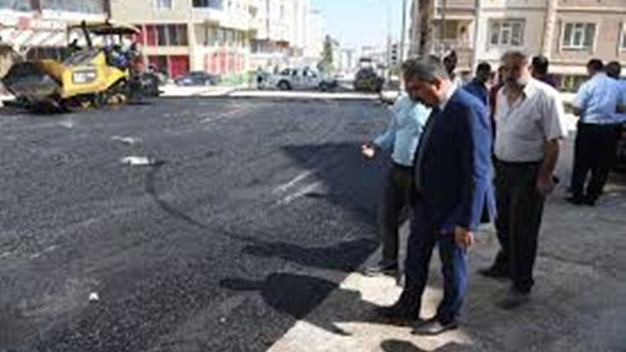 Muş'ta Başkan Feyat Asya, çalışma alanlarında incelemelerde bulundu