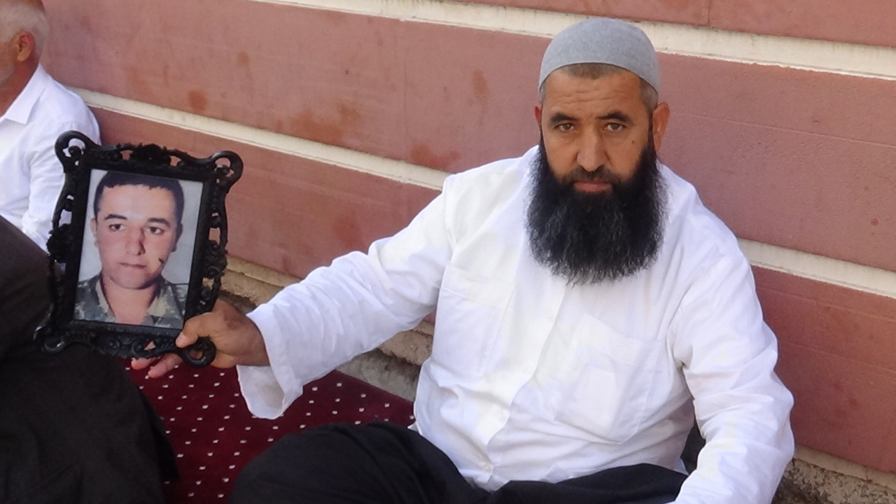 Evlat nöbetinde acılı aileye iftira!