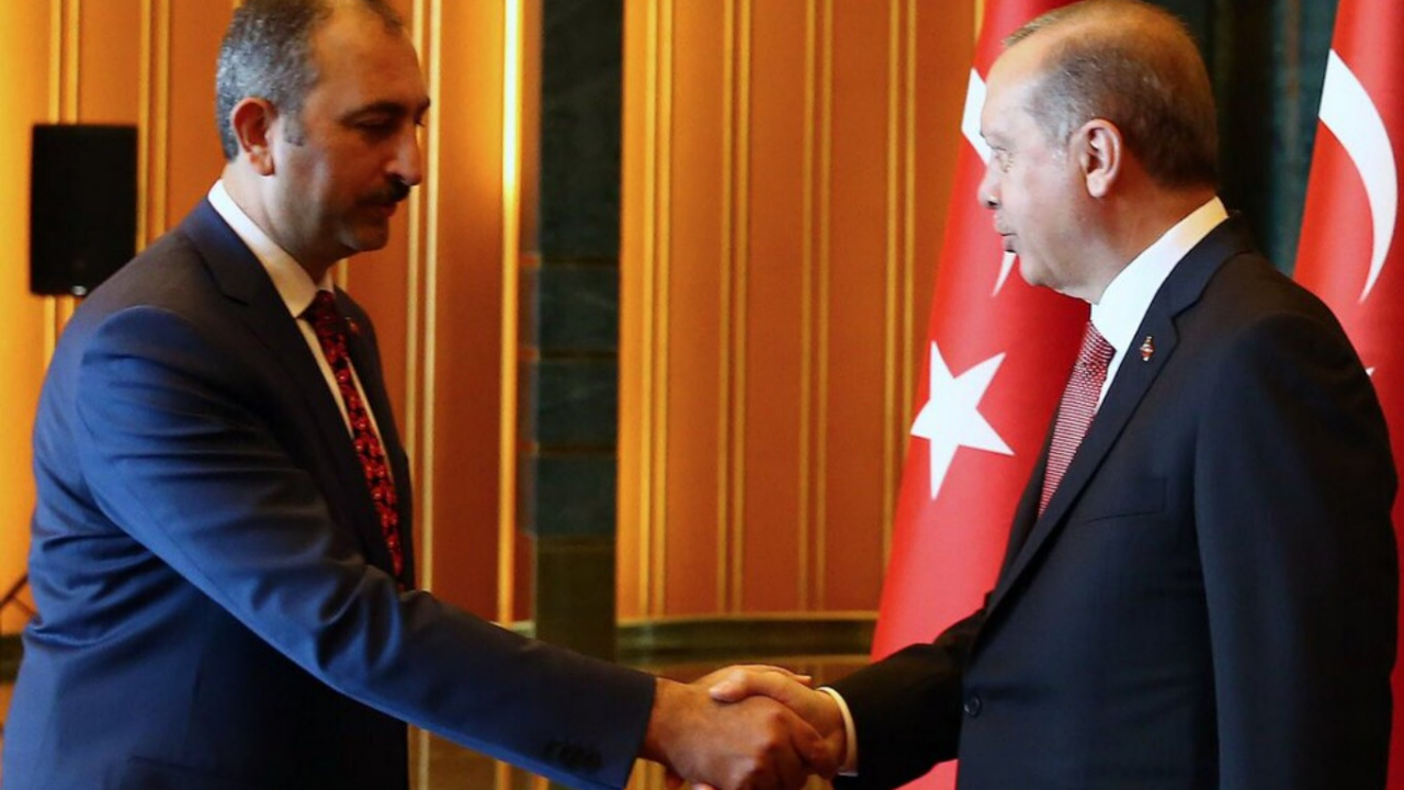 ‘Maklube’ çıkışı sonrası önemli görüşme!