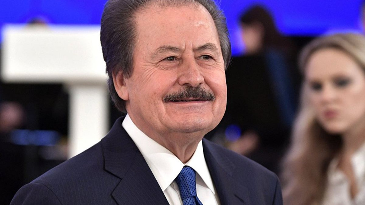 Cavit Çağlar'dan flaş karar...