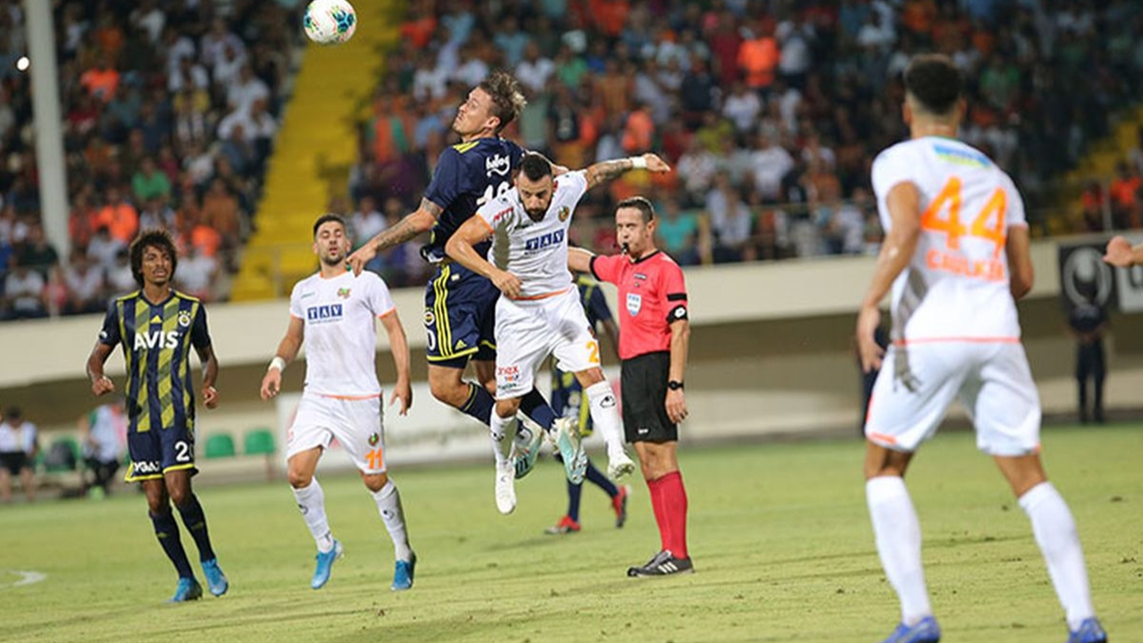 Alanyaspor'dan kural hatası açıklaması!
