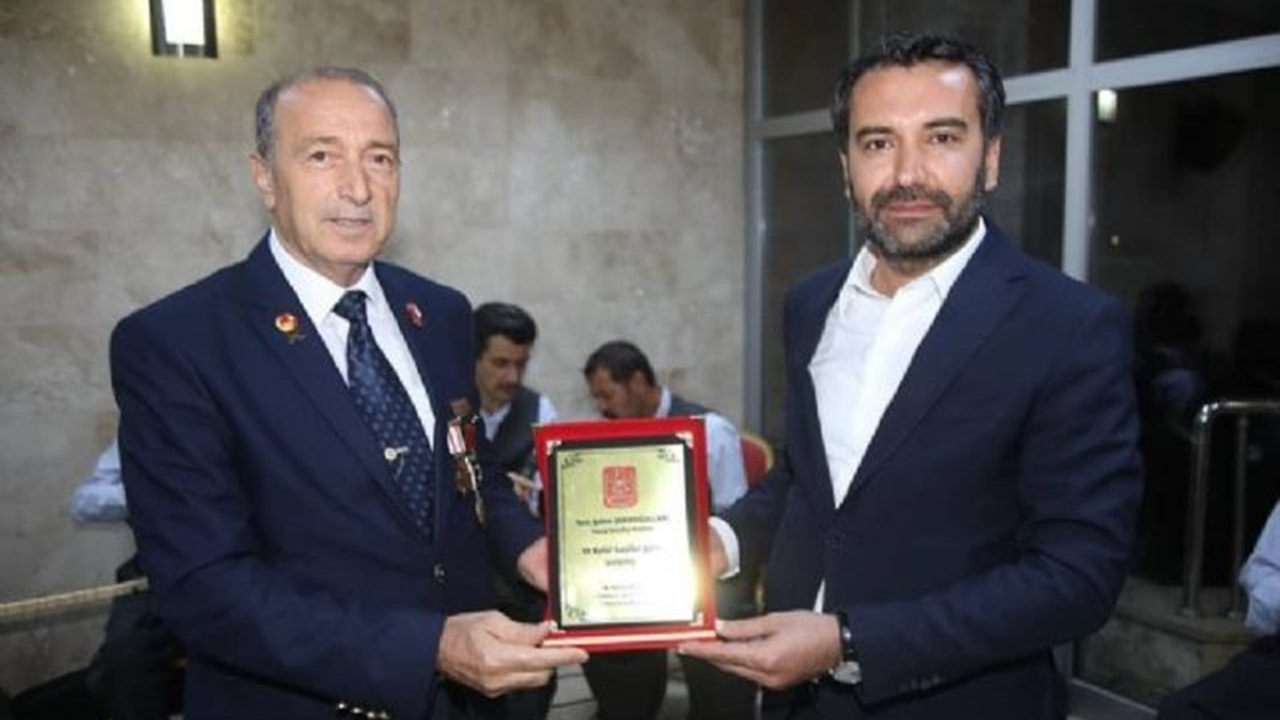 Elazığ'da Başkan Şahin Şerifoğulları, gazi ve aileleriyle buluştu