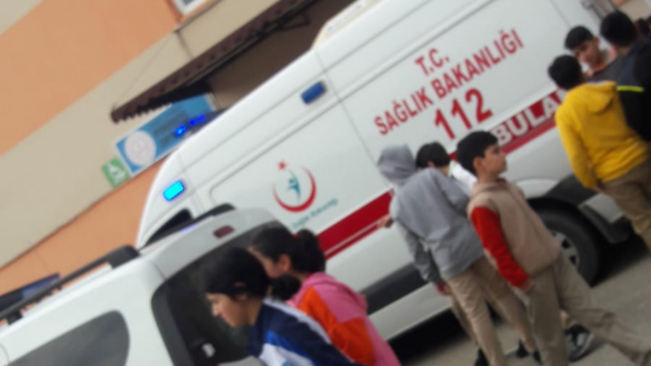 27 öğrenci civadan zehirlendi!