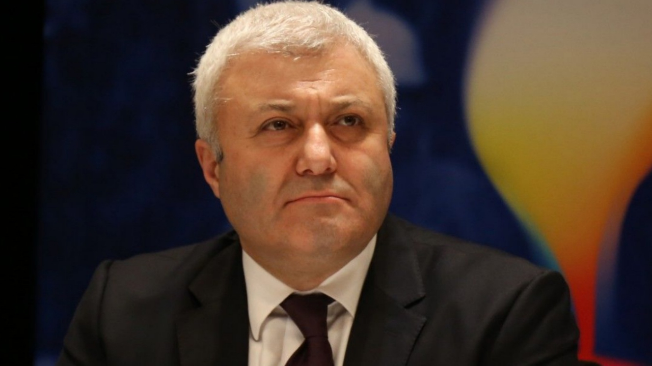 Pakdemirli'nin projesini Pakdemirli'ye örnek gösterdi!