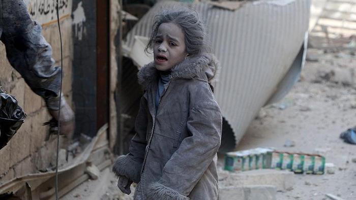 Rus ve rejim uçakları Halep'i bombaladı: 30 ölü 250 yaralı