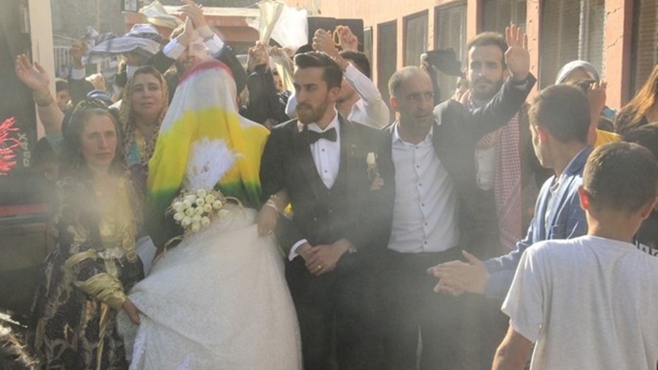 Hakkari'de Avukat Zafer Demir’e görkemli düğün