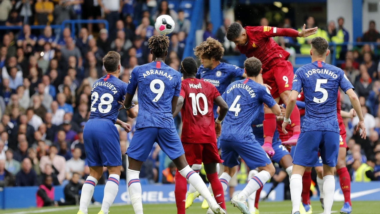 Liverpool, Chelsea'ye de şans tanımadı!