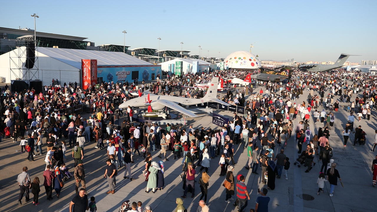 TEKNOFEST'te dünya rekoru kırıldı...