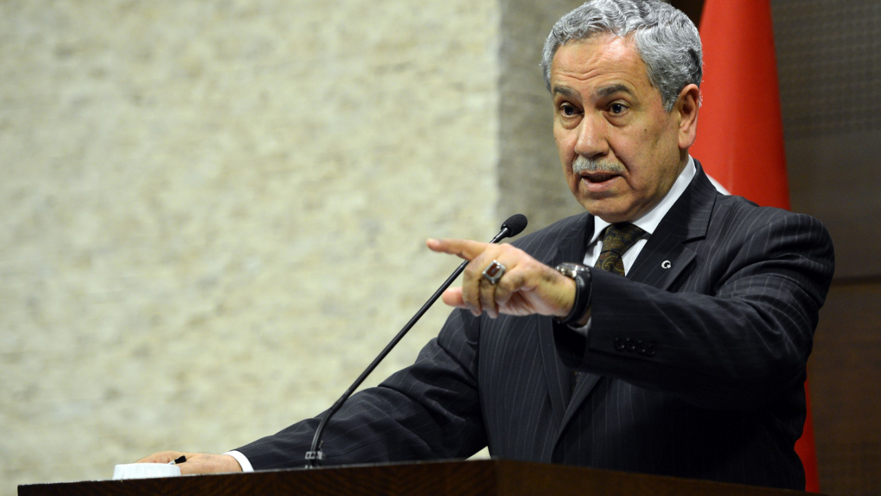 Arınç'tan yeni parti uyarısı!