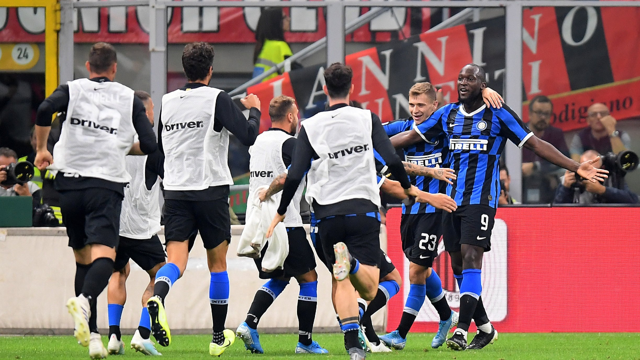 Milano derbisinde gülen Inter!