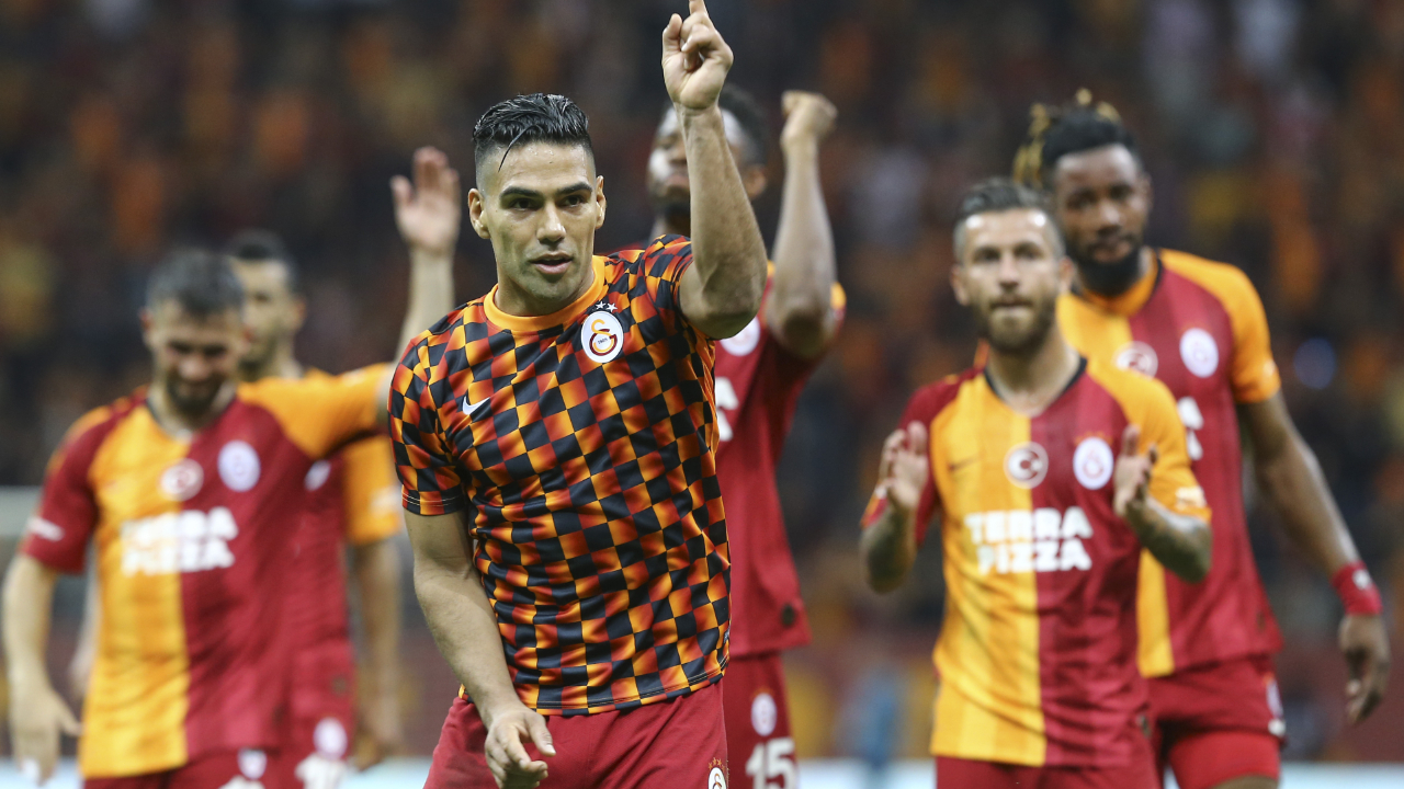 Kahvaltıda Falcao keyfi!