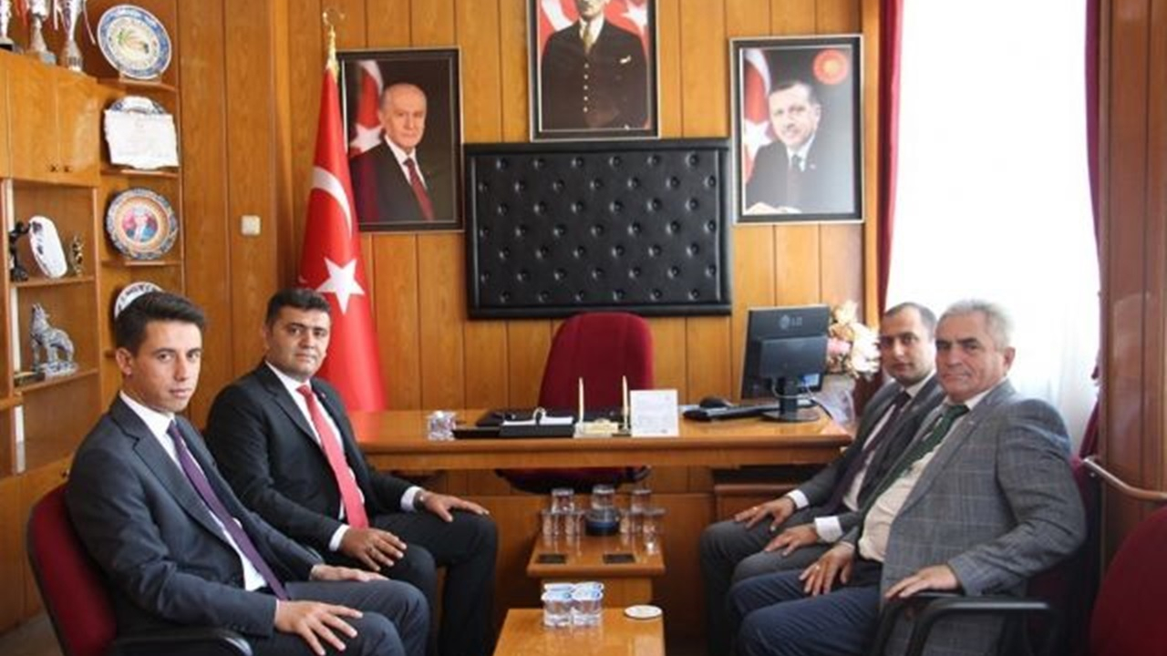 Kütahya'da Başkan Gökhan Gürel: "Aslanapa, Tarım ve hayvancılıktan geçiniyor"