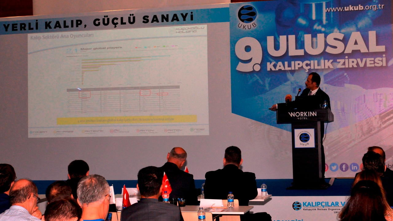 İstanbul'da Oğuzhan Küçükoğlu: Üretim yaptığımız sektörlere, verdiğimiz destek sürecek