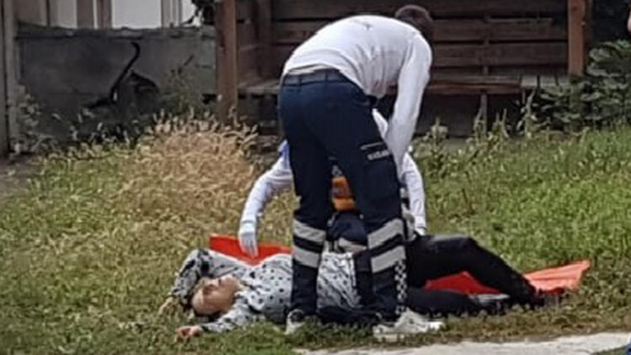 Sevgilisini evinin bahçesinde bıçakladı!